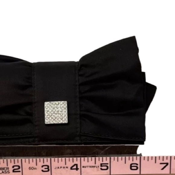 White House Black Market formal Wristlet with bow - Picture 13 of 13
